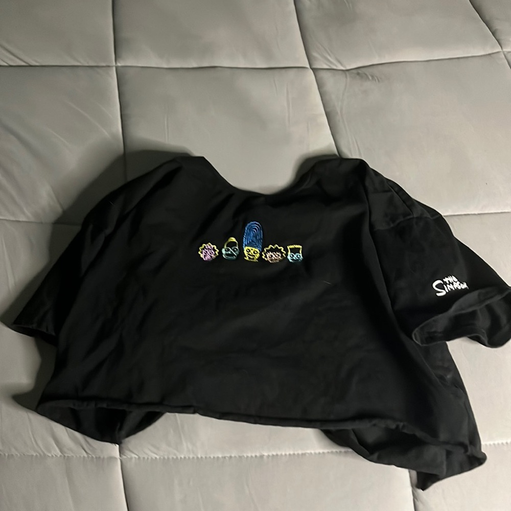 Forever 21 size small cropped Simpsons shirt